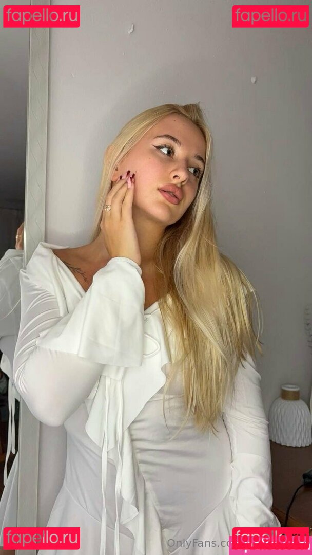 avroralady Nude Onlyfans Photo 39