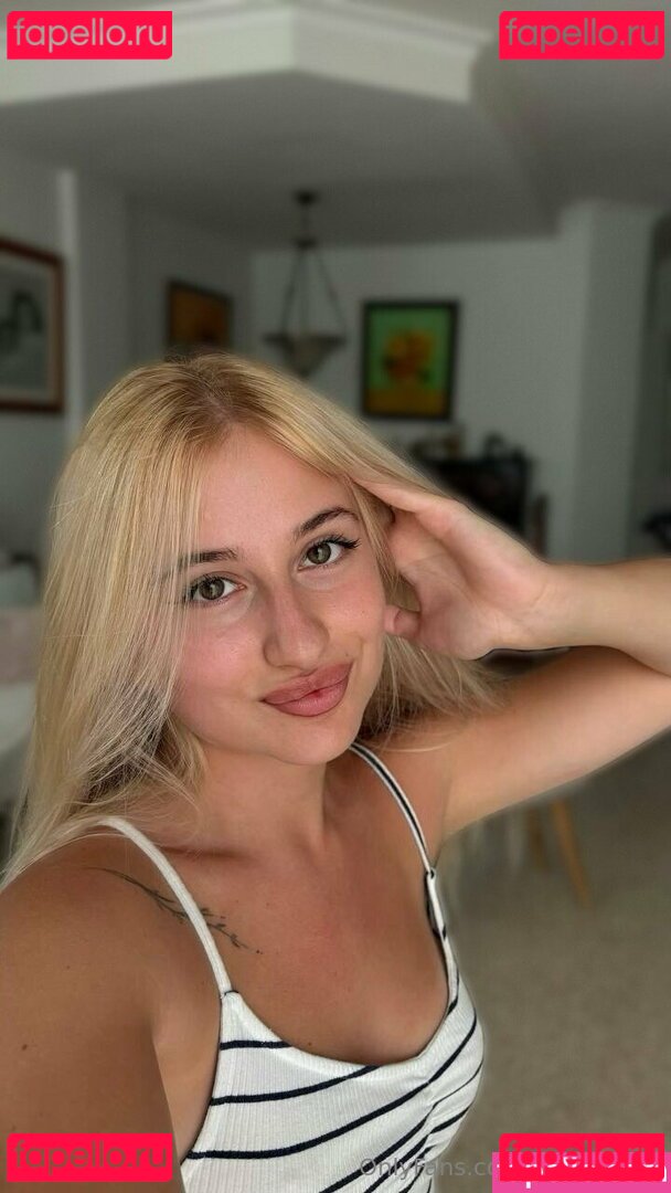 avroralady Nude Onlyfans Photo 36