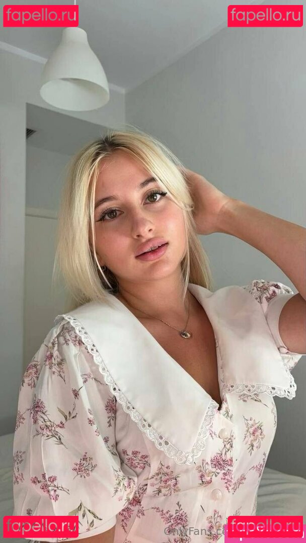 avroralady Nude Onlyfans Photo 21