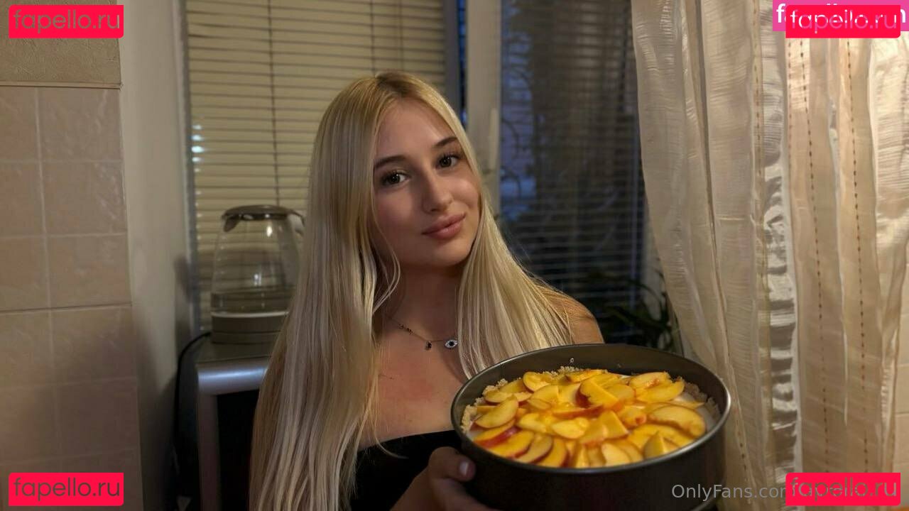 avroralady Nude Onlyfans Photo 13