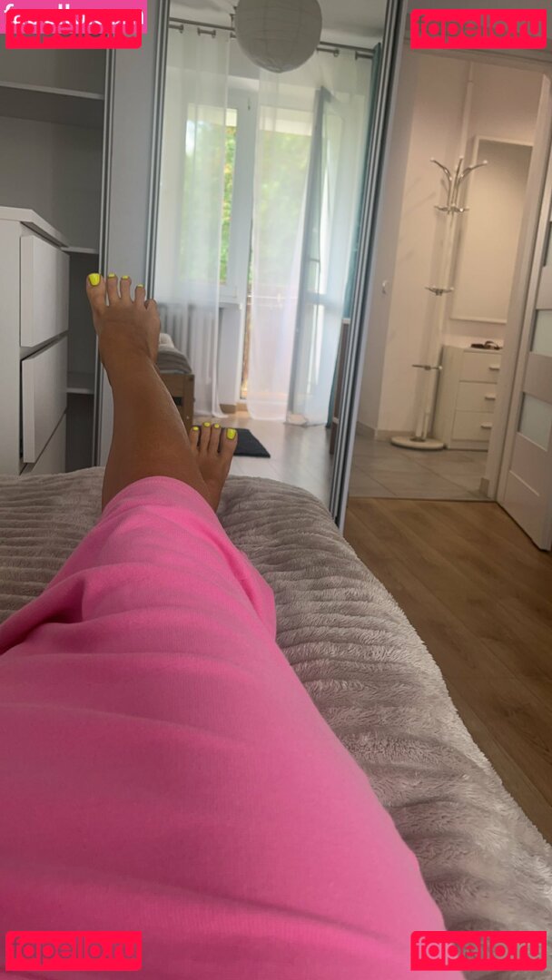 Isi4czekkk Nude Onlyfans Photo 10