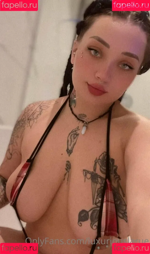 luxuriouslarue Onlyfans Photo Gallery 