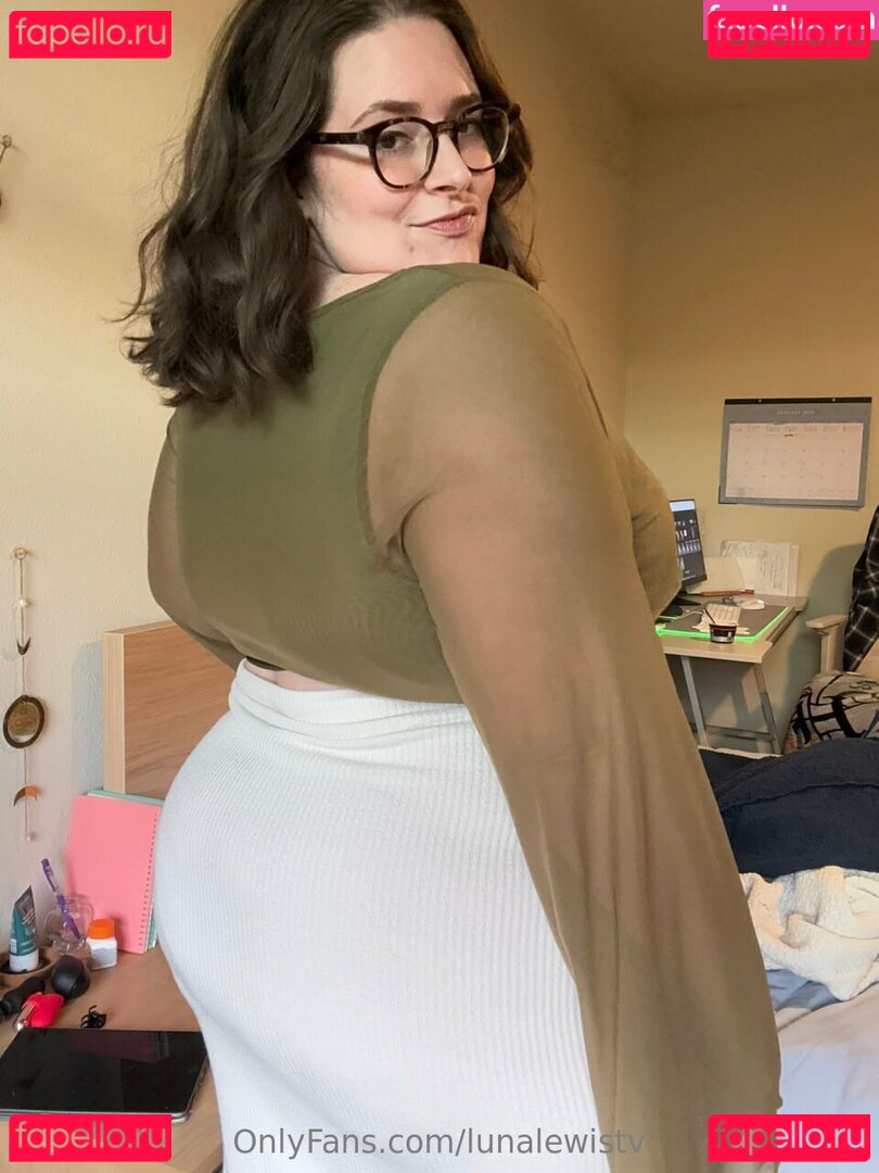 lunalewistv Nude Onlyfans Photo 39