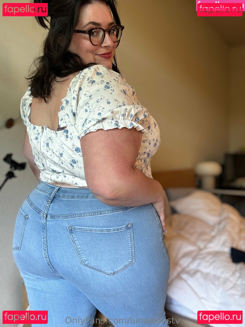 lunalewistv Nude Onlyfans Photo 12