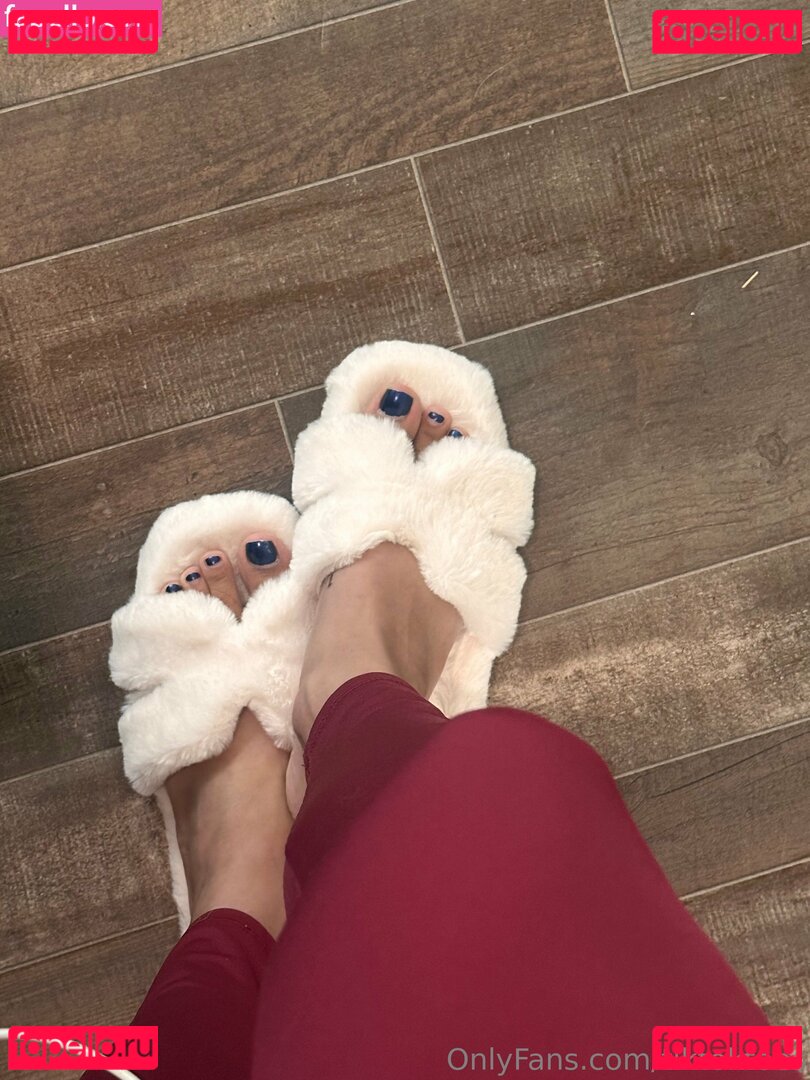 tiktoktoes Nude Onlyfans Photo 5