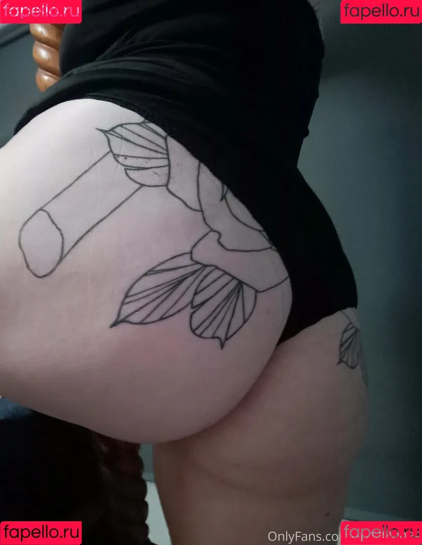ladygraves Onlyfans Photo Gallery 