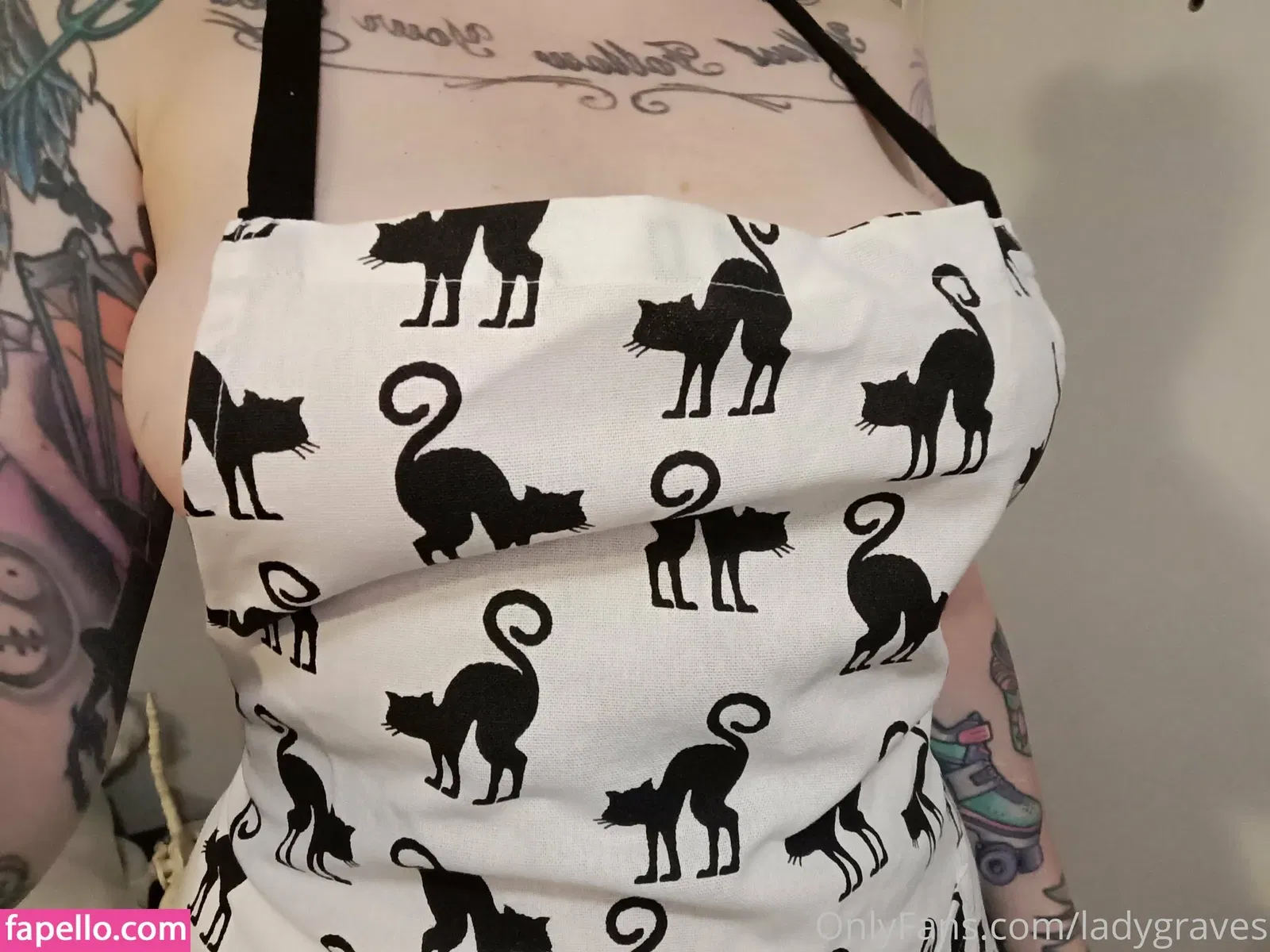 ladygraves Onlyfans Photo Gallery 