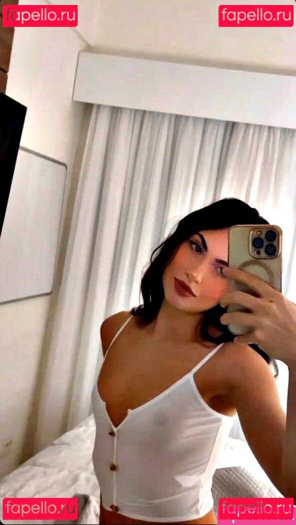Thalia Dias Nude Onlyfans Photo 20