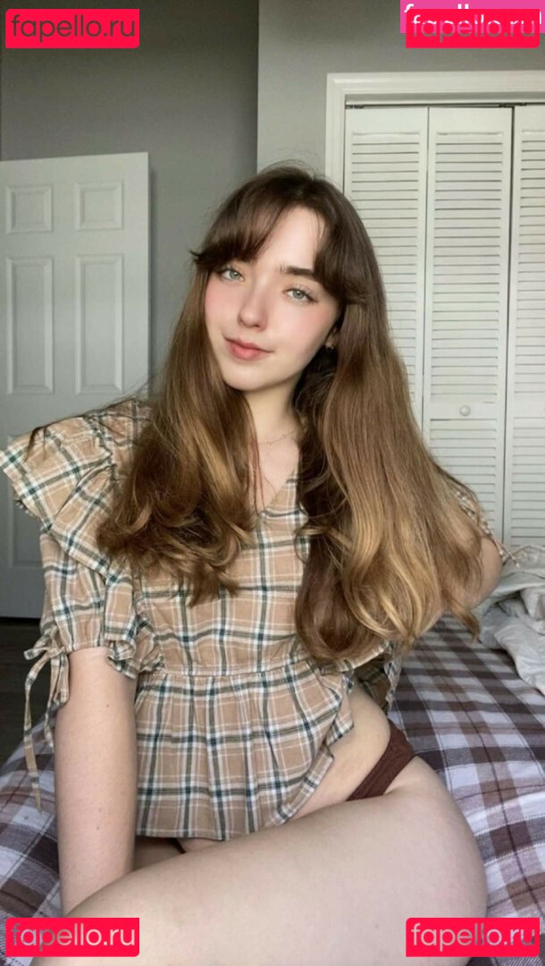 Angelwoof Nude Onlyfans Photo 3