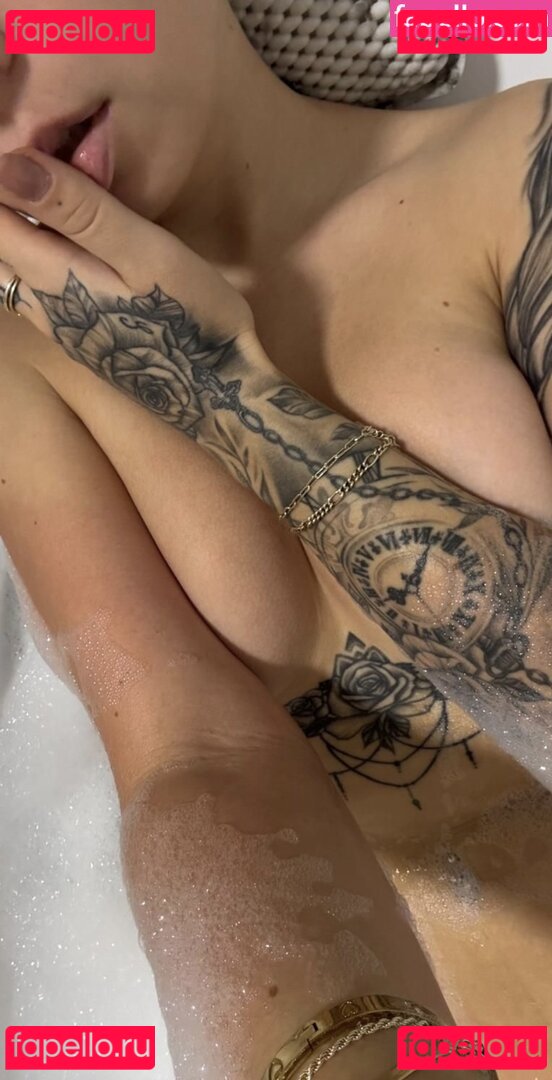 Anitadawydow Nude Onlyfans Photo 42