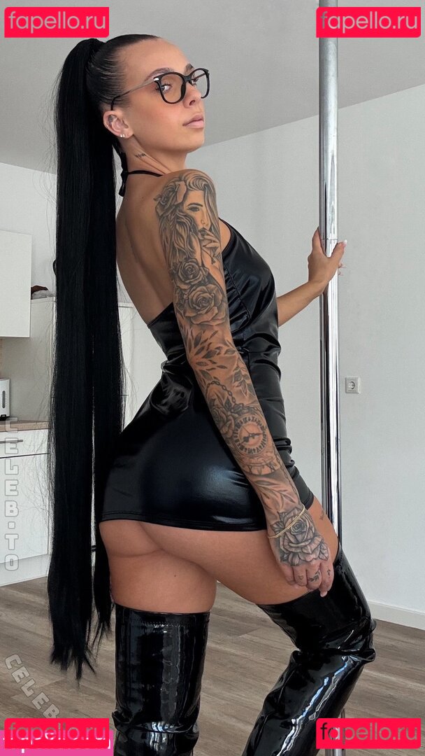 Anitadawydow Nude Onlyfans Photo 20