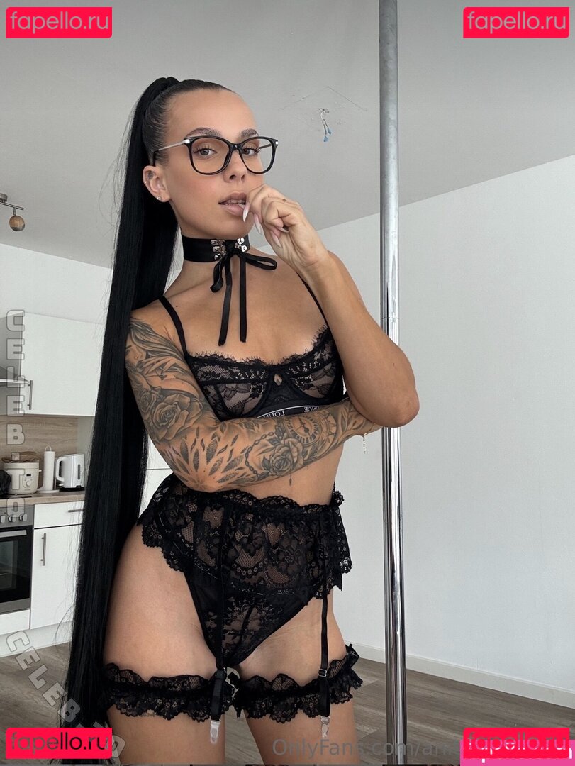 Anitadawydow Nude Onlyfans Photo 7