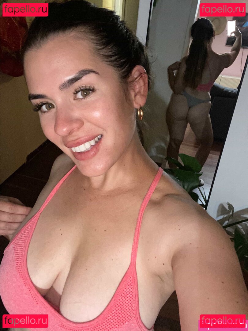 Lucy Banks Nude Onlyfans Photo 30