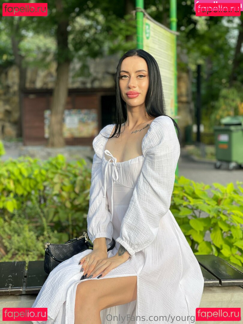 yourgirlannaa Nude Onlyfans Photo 13