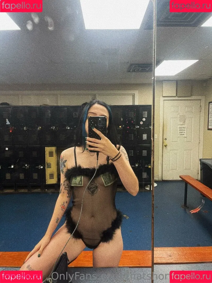 thatshortcutegirl Onlyfans Photo Gallery 