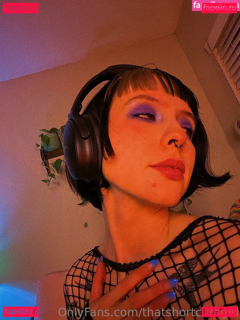 thatshortcutegirl Onlyfans Photo Gallery 