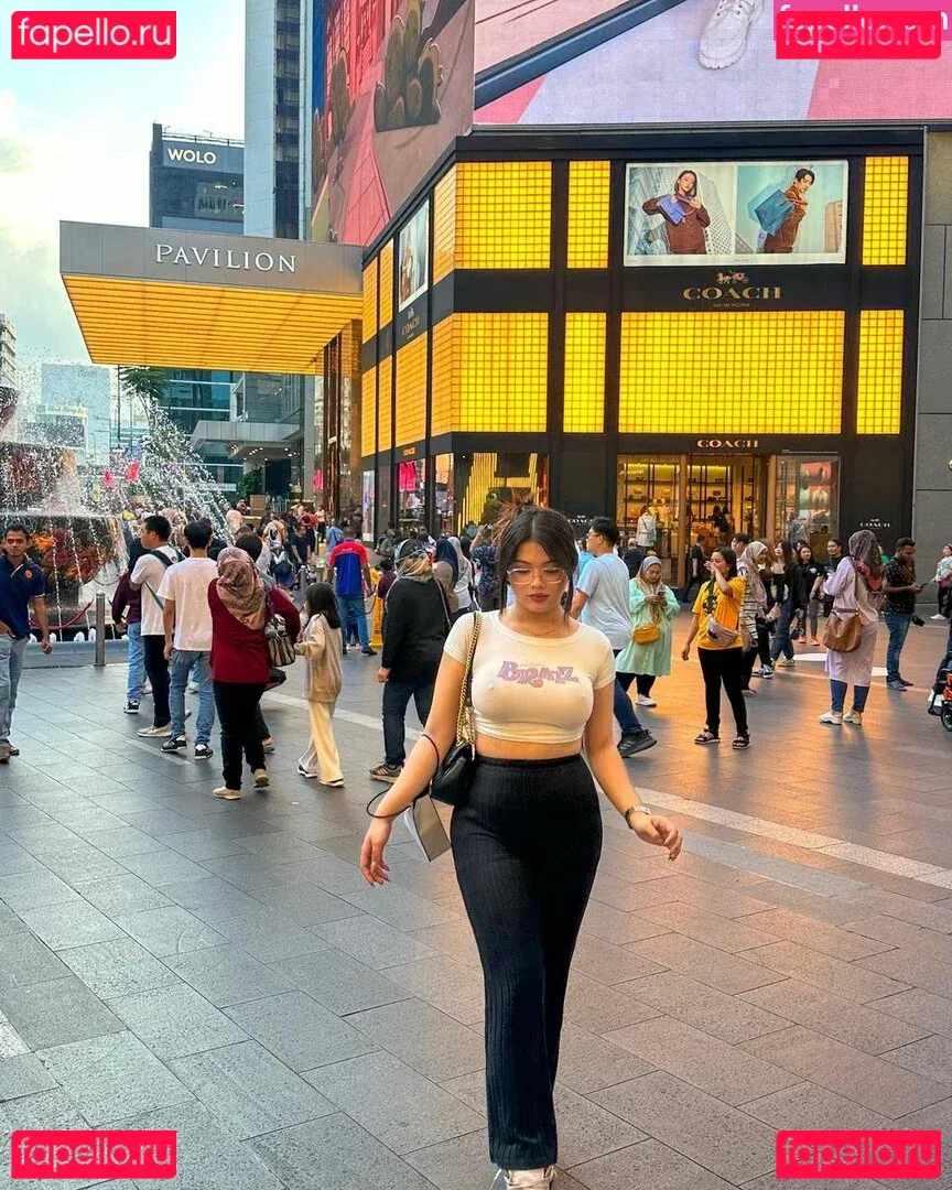 Stephanie Licas Onlyfans Photo Gallery 