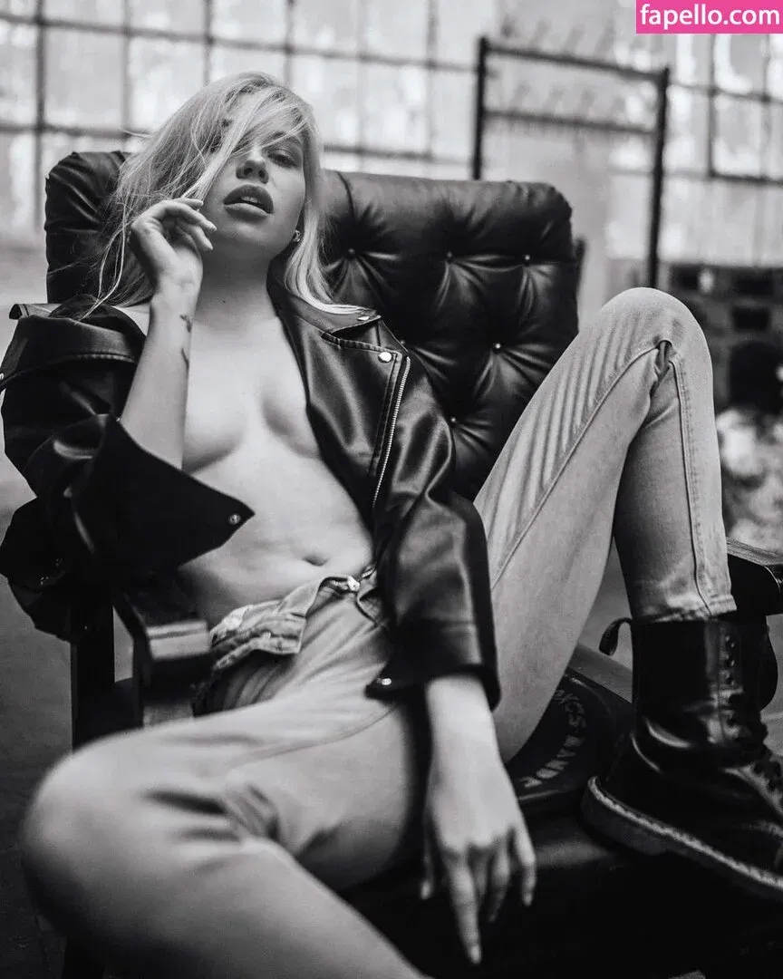 Mirkotiki Onlyfans Photo Gallery 