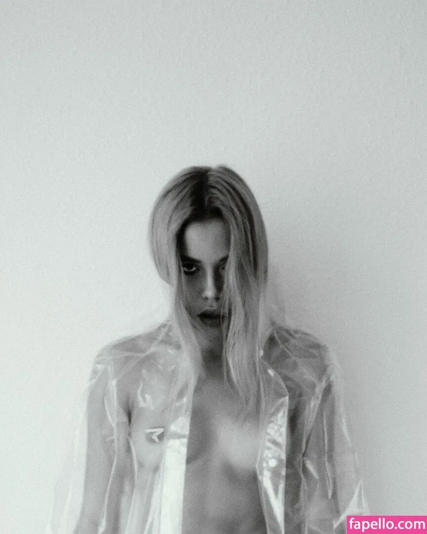 Mirkotiki Onlyfans Photo Gallery 