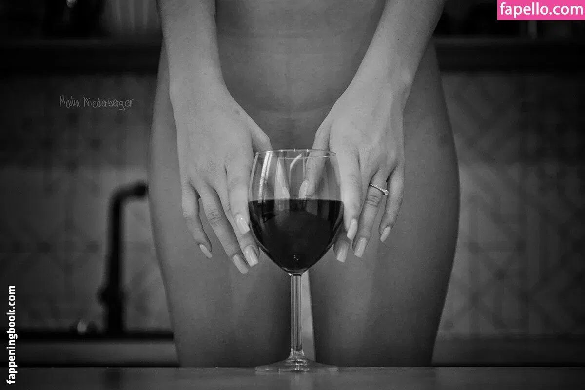 Mirkotiki Onlyfans Photo Gallery 