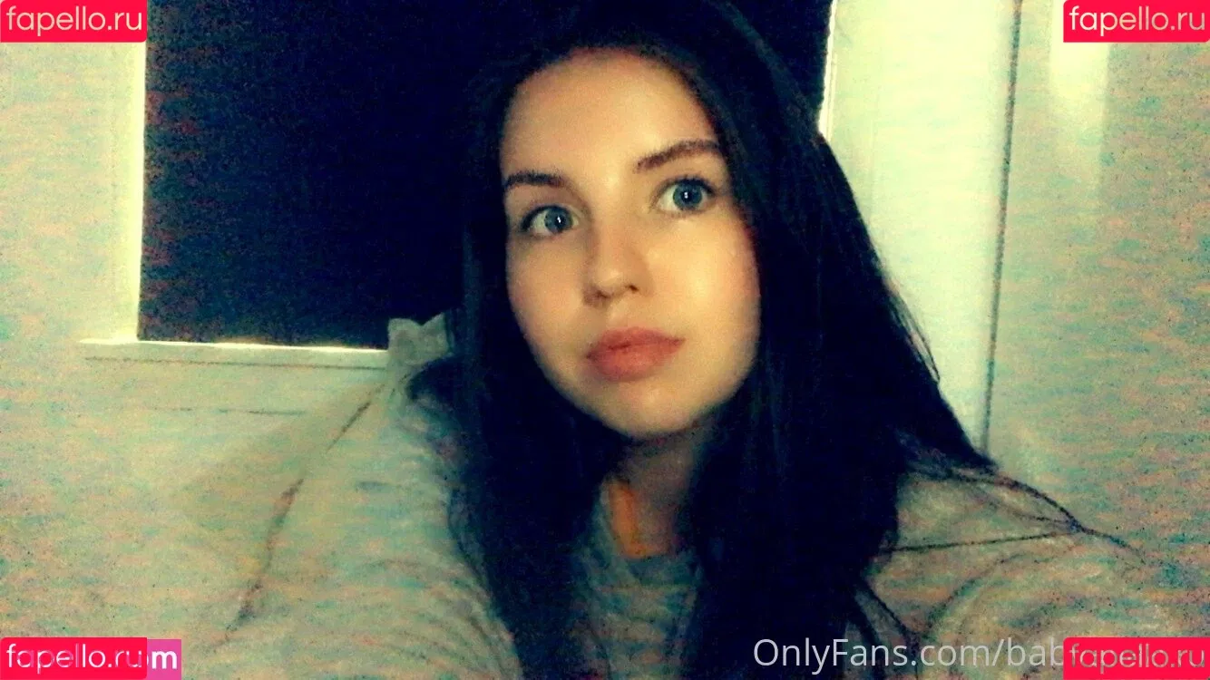 babyaliaaxo Onlyfans Photo Gallery 