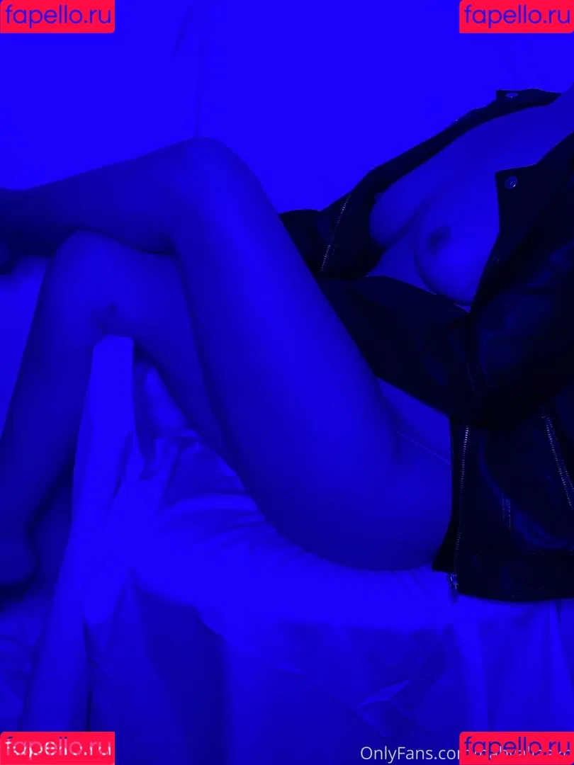 babyaliaaxo Onlyfans Photo Gallery 