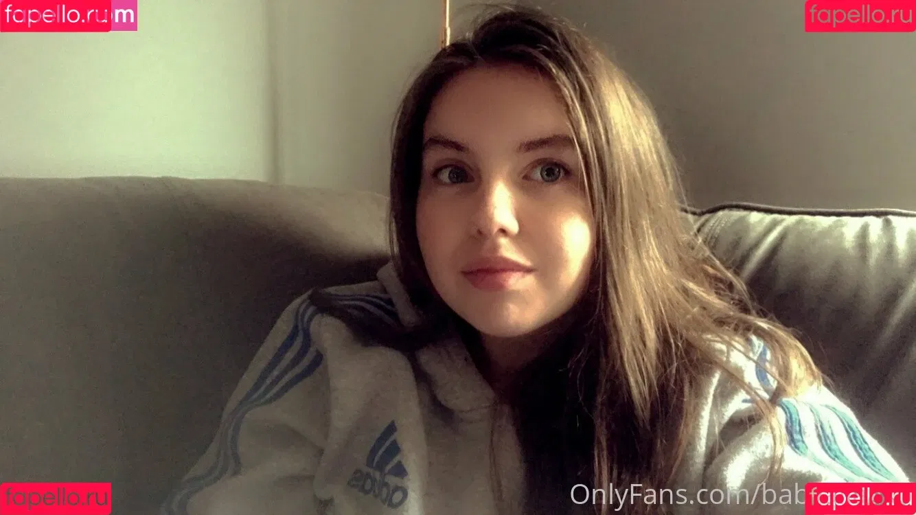 babyaliaaxo Onlyfans Photo Gallery 