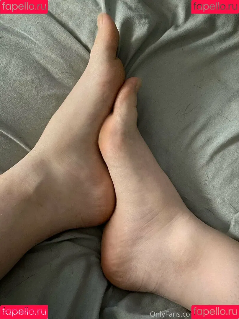 babyaliaaxo Onlyfans Photo Gallery 