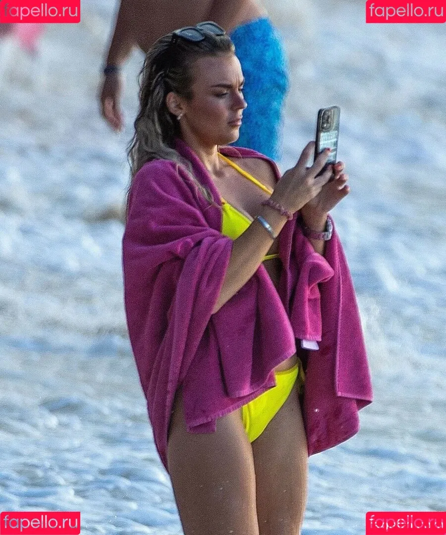 Tallia Storm Onlyfans Photo Gallery 