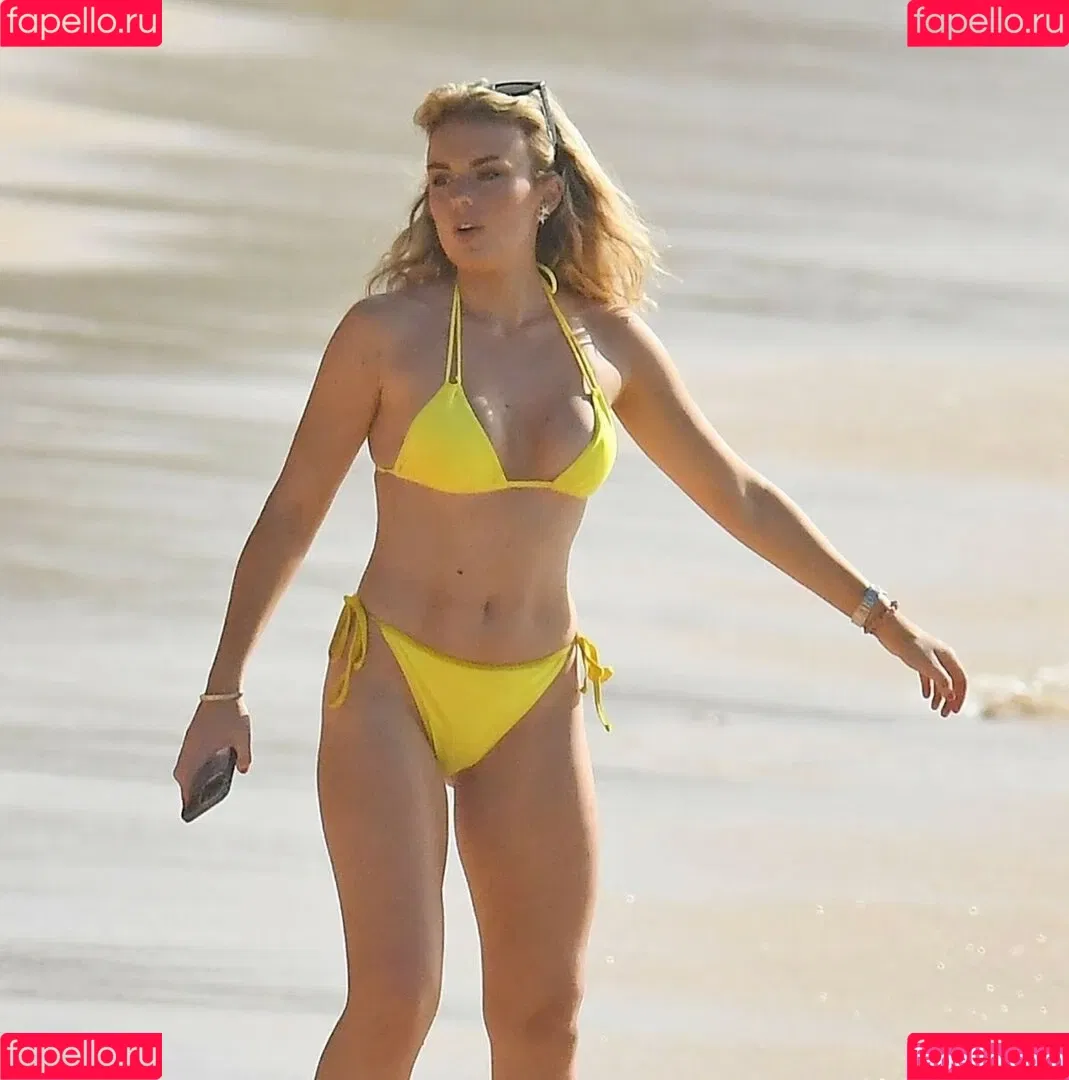Tallia Storm Onlyfans Photo Gallery 