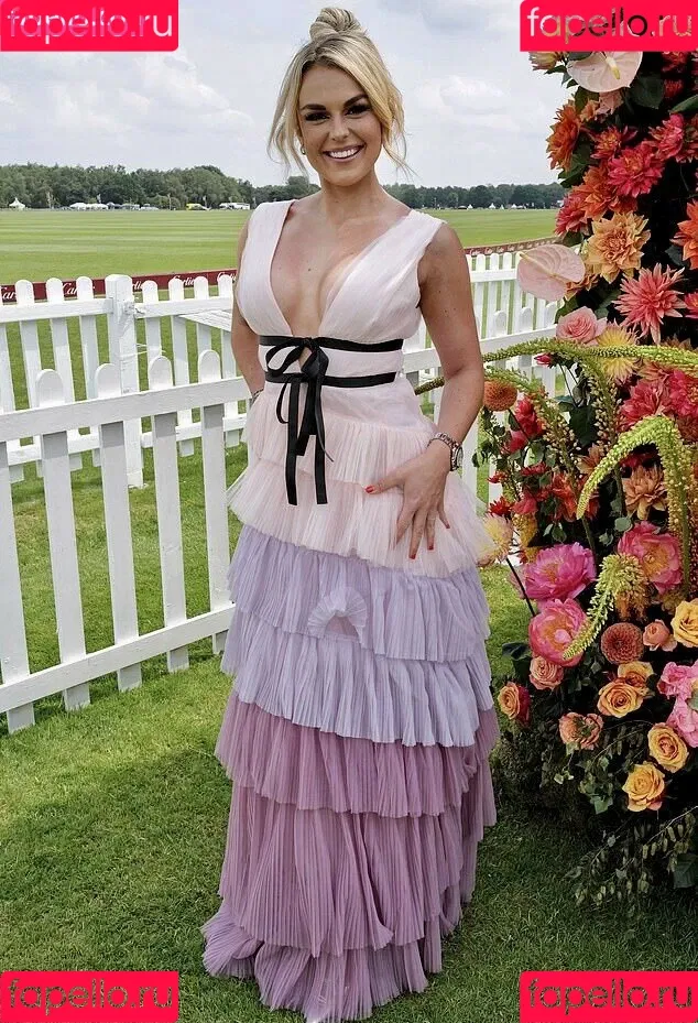 Tallia Storm Onlyfans Photo Gallery 