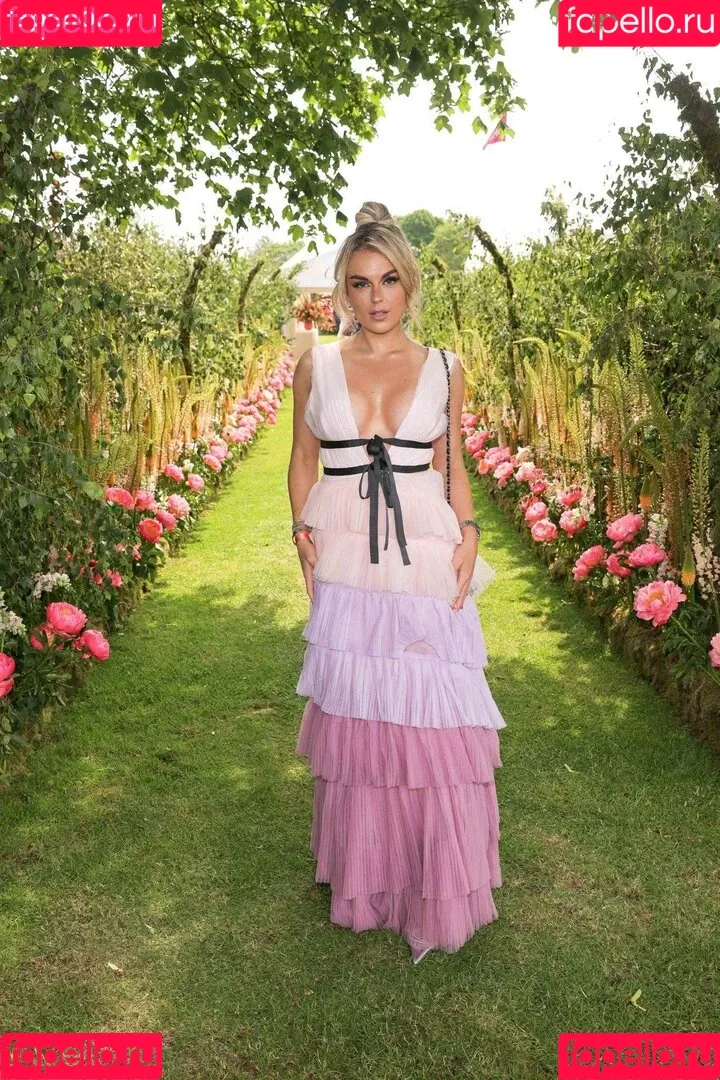 Tallia Storm Onlyfans Photo Gallery 