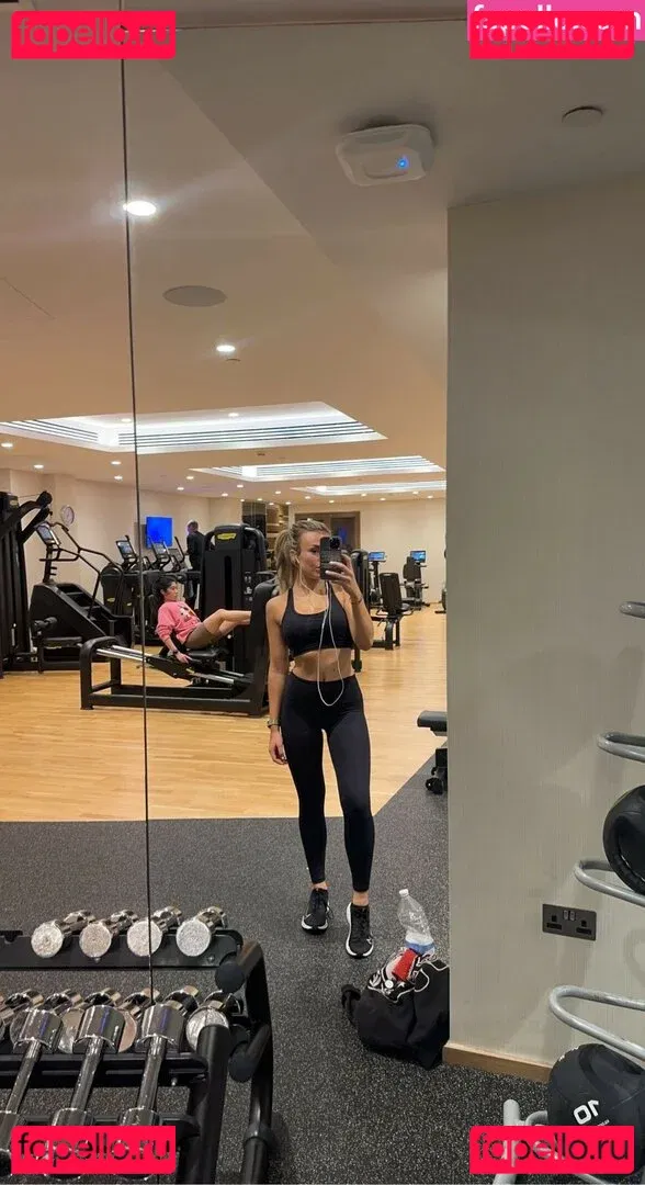 Tallia Storm Onlyfans Photo Gallery 