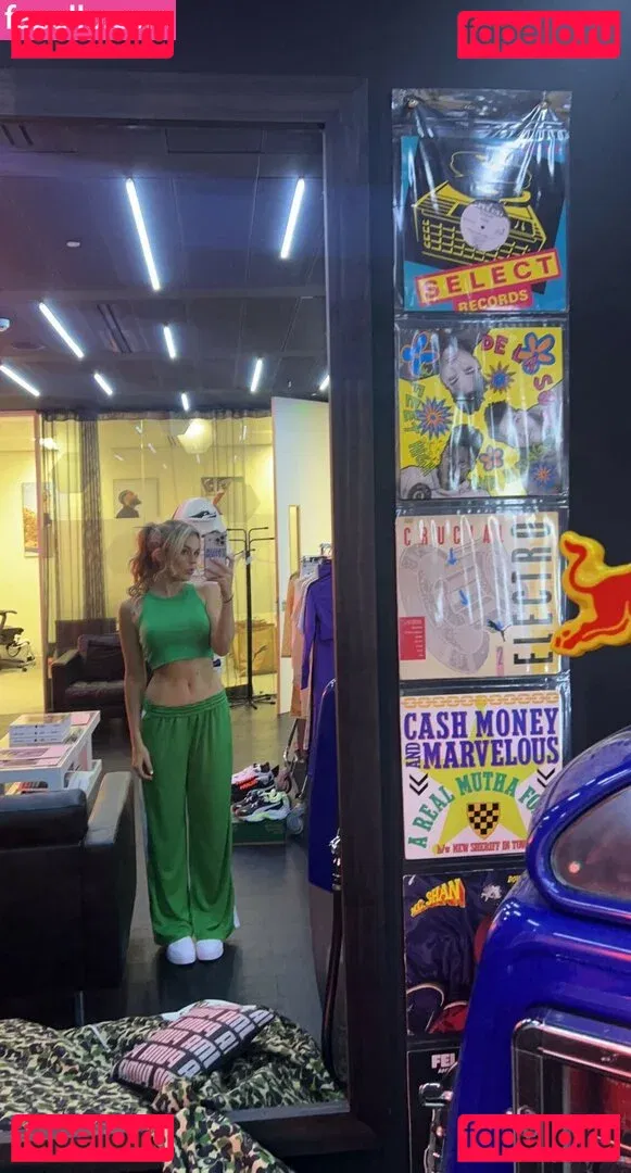 Tallia Storm Onlyfans Photo Gallery 