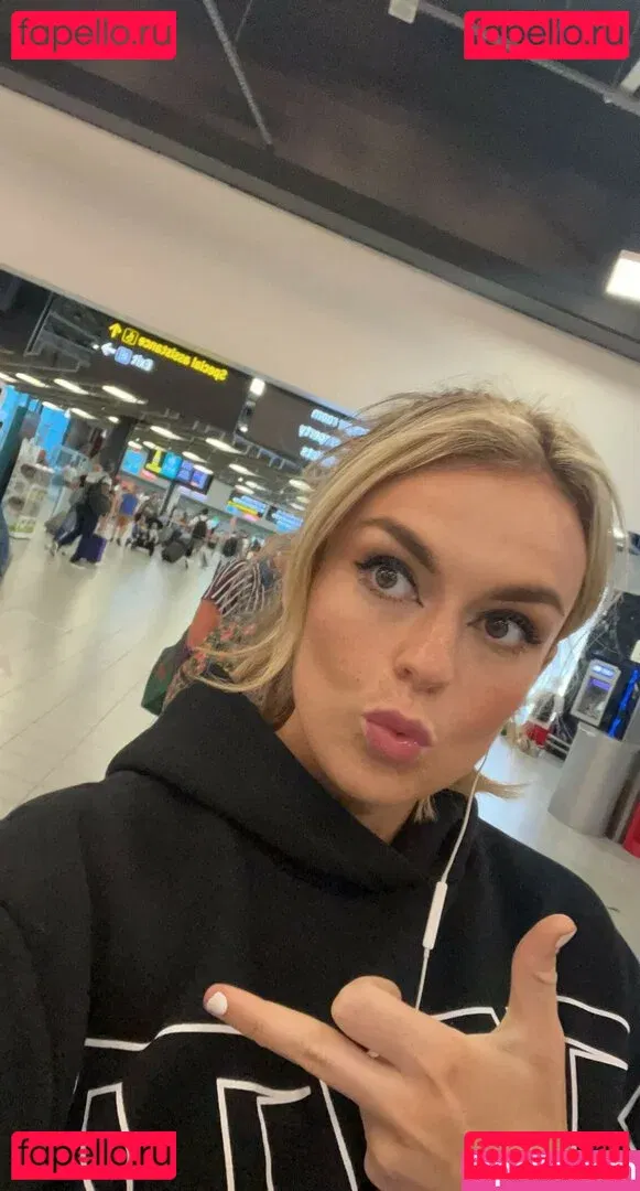 Tallia Storm Onlyfans Photo Gallery 