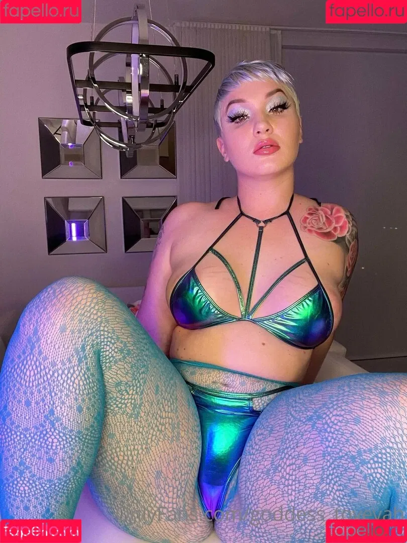 goddess_toveyah Onlyfans Photo Gallery 