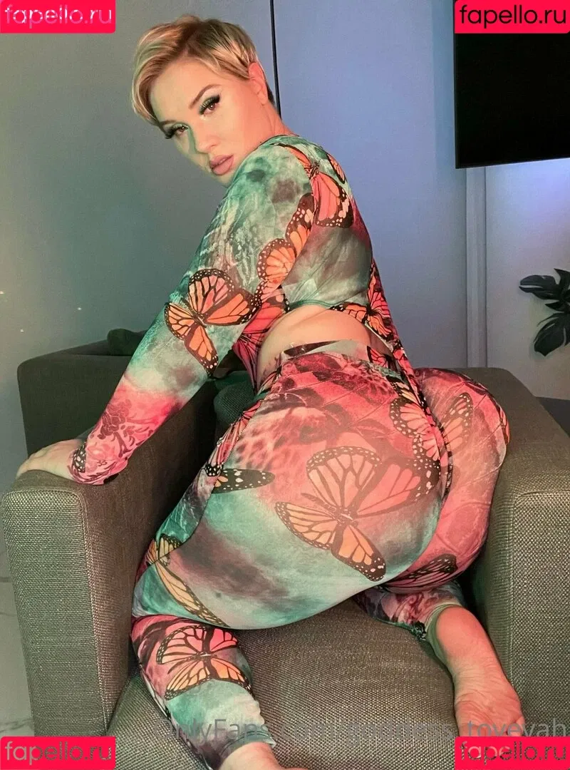 goddess_toveyah Onlyfans Photo Gallery 