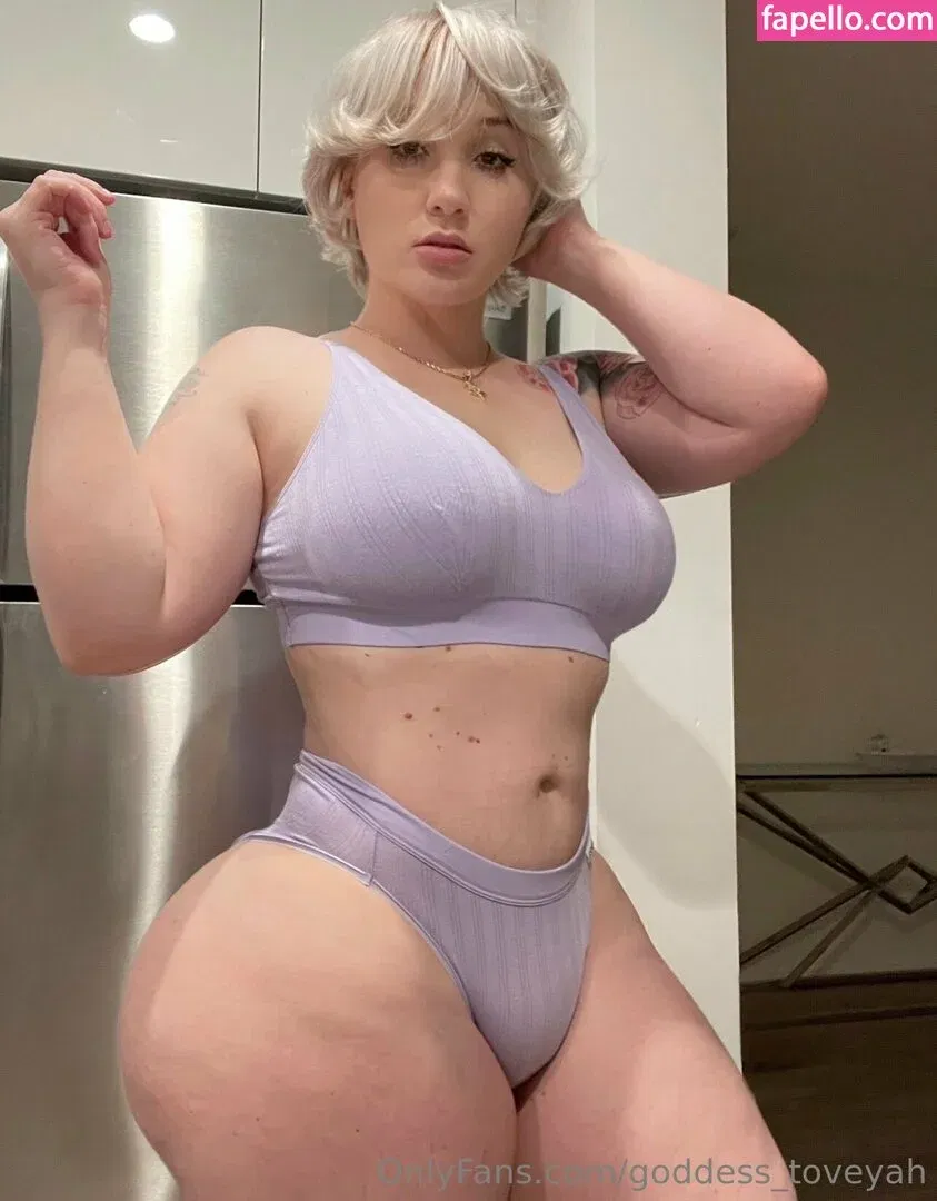 goddess_toveyah Onlyfans Photo Gallery 