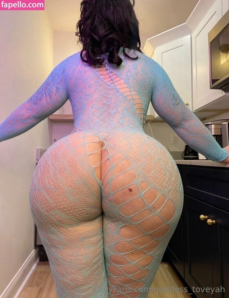 goddess_toveyah Onlyfans Photo Gallery 