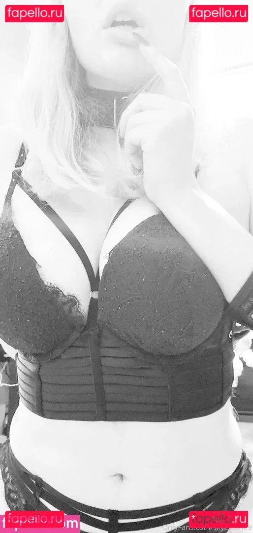 skyestone9 Onlyfans Photo Gallery 