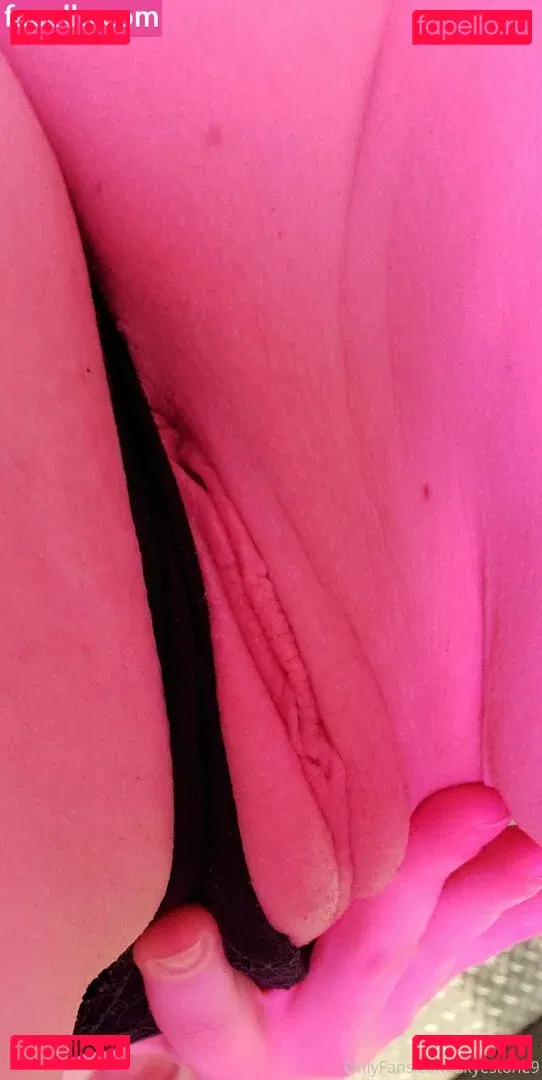 skyestone9 Onlyfans Photo Gallery 