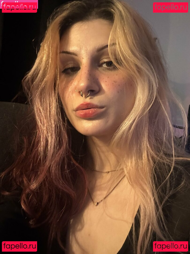 Smollbabey Nude Onlyfans Photo 25