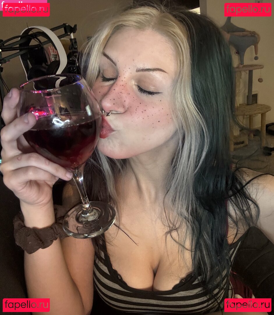 Smollbabey Nude Onlyfans Photo 9