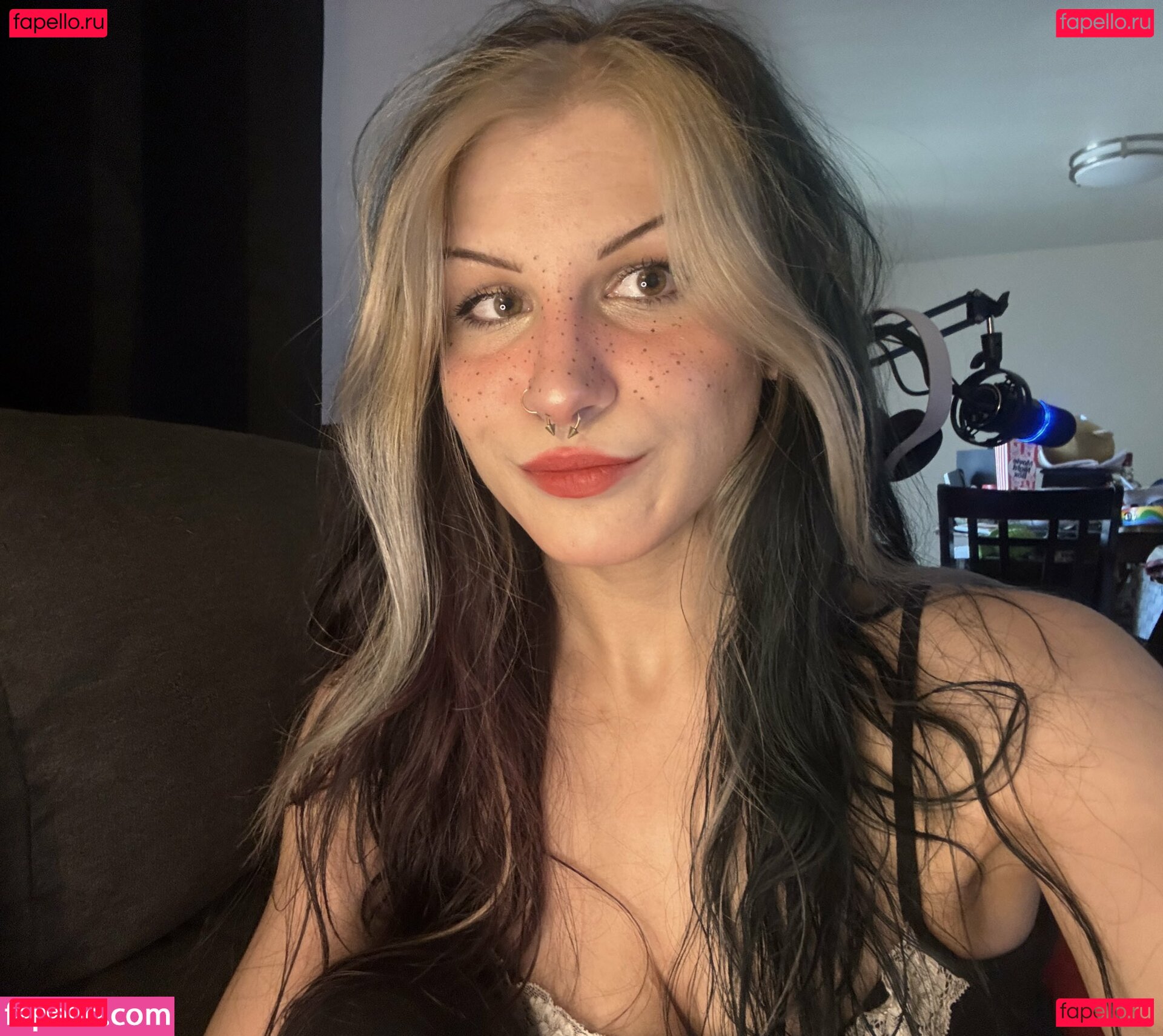 Smollbabey Nude Onlyfans Photo 10