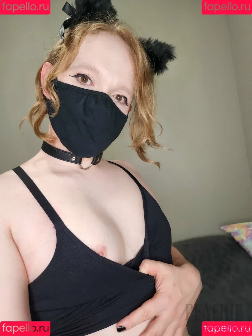 peachiepremium Onlyfans Photo Gallery 