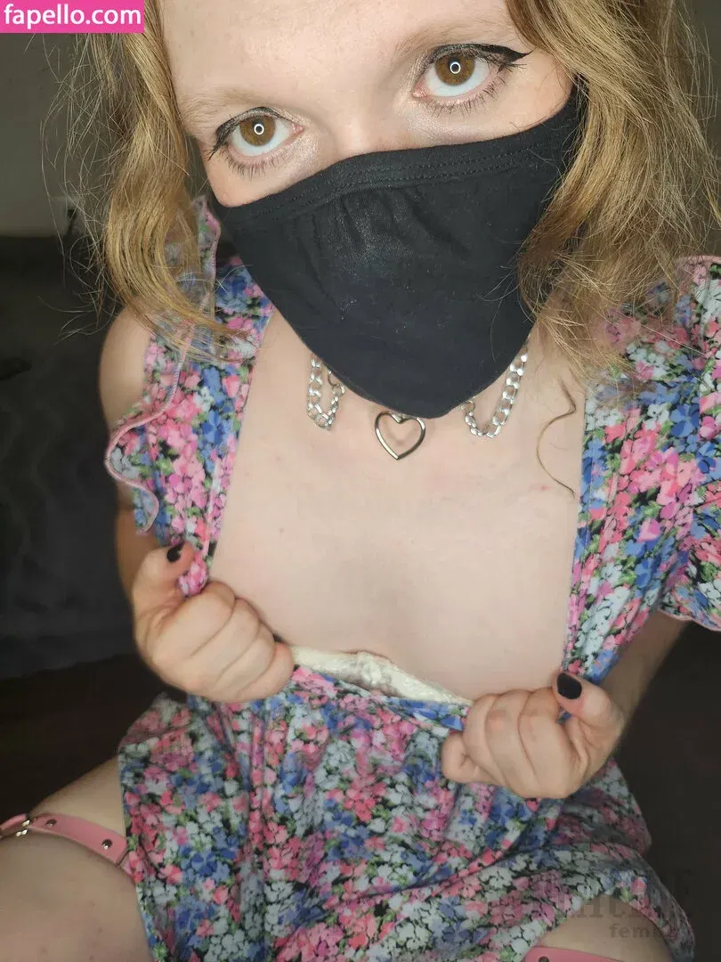 peachiepremium Onlyfans Photo Gallery 