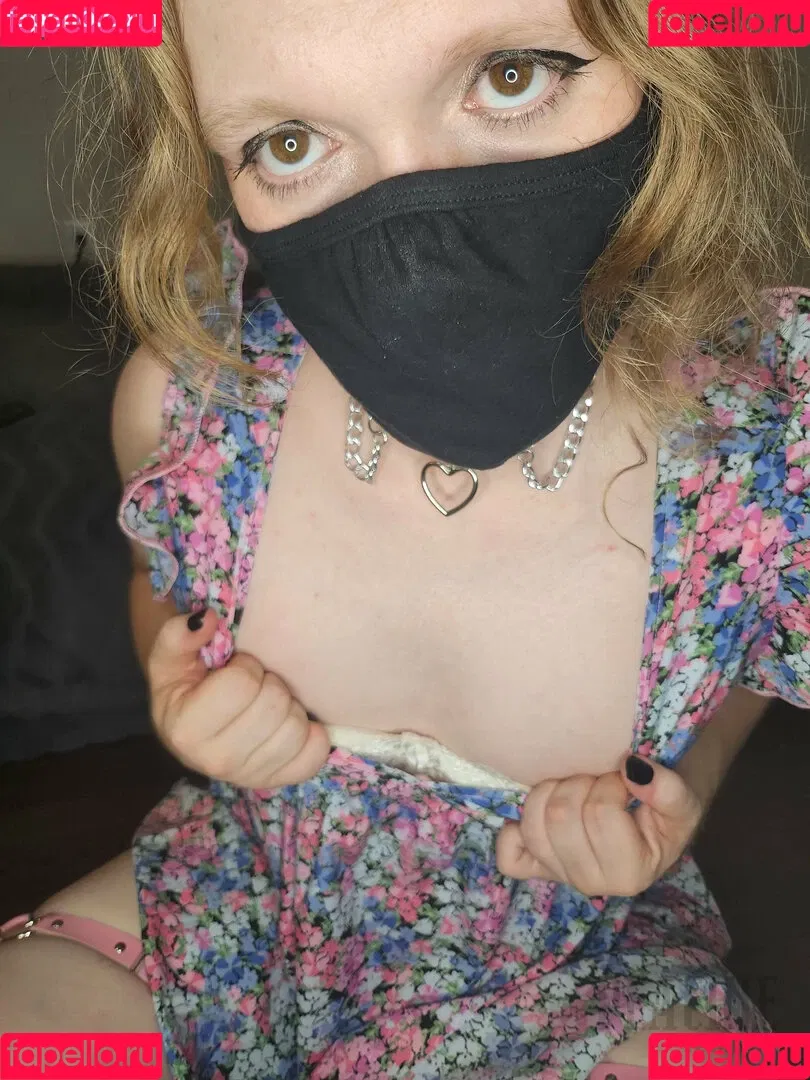 peachiepremium Onlyfans Photo Gallery 