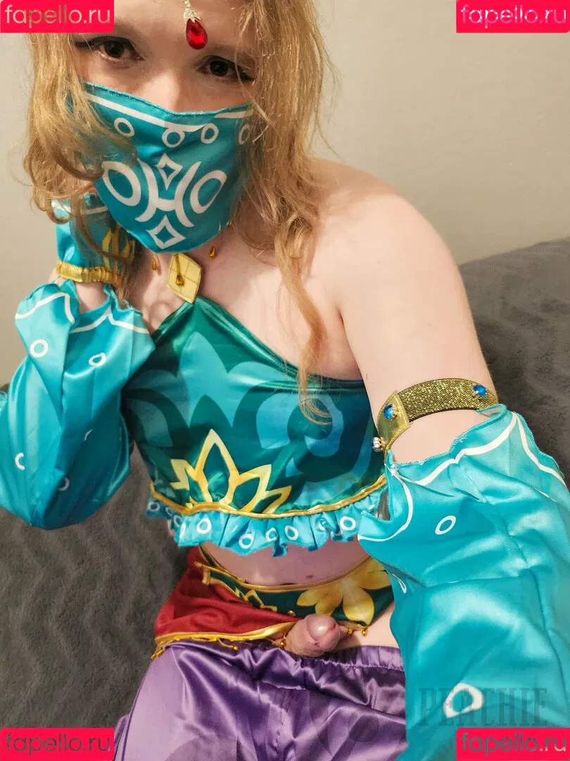 peachiepremium Onlyfans Photo Gallery 