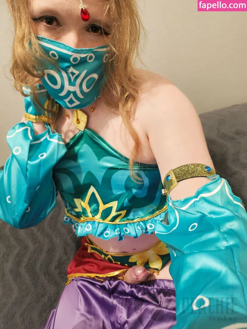 peachiepremium Onlyfans Photo Gallery 