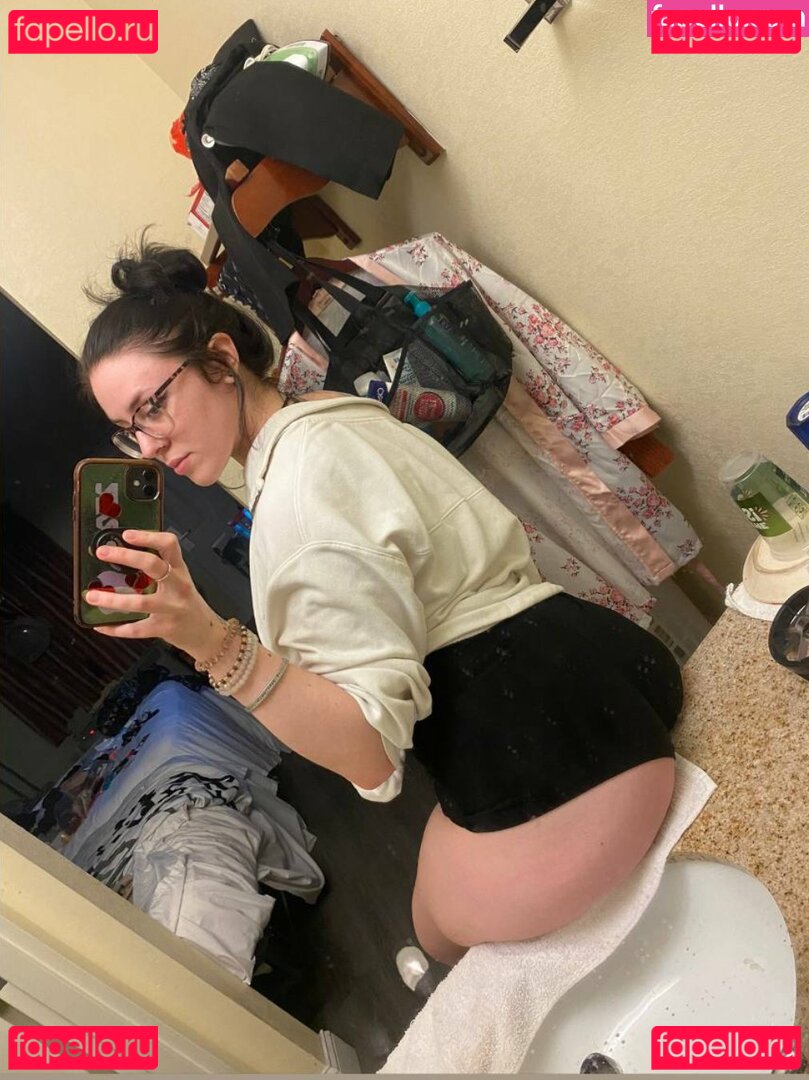 brattystoner19 Nude Onlyfans Photo 5